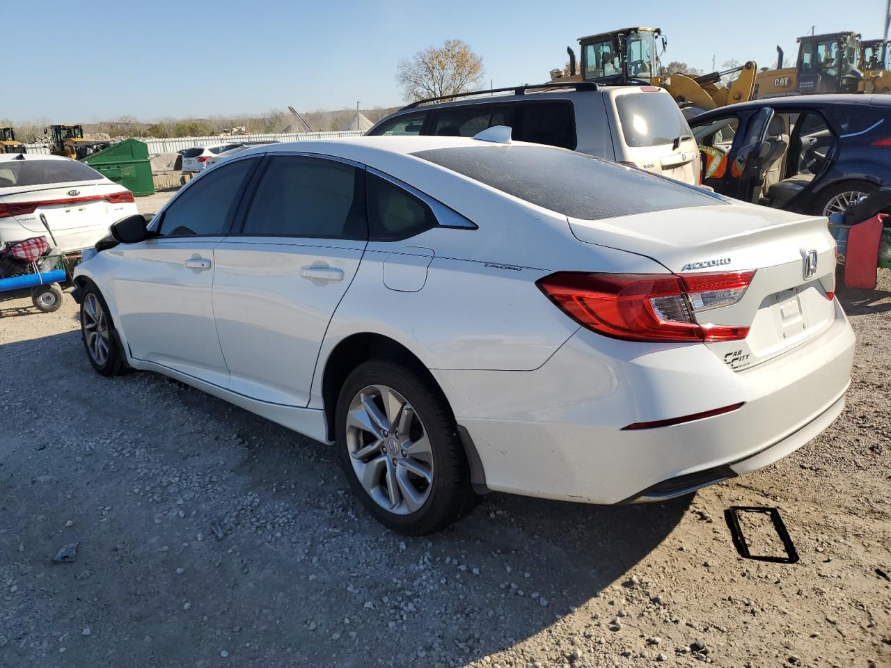 1HGCV1F18LA113201 2020 HONDA ACCORD - Image 2
