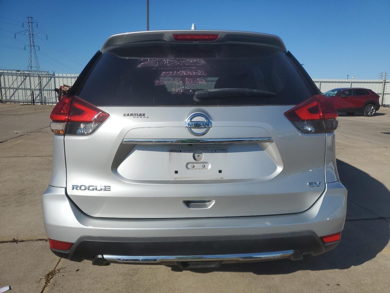 2018 Nissan Rogue S VIN: JN8AT2MT1JW454532 Lot: 79689254