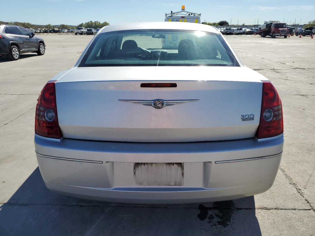 2010 Chrysler 300 Touring VIN: 2C3CA4CD6AH173698 Lot: 80009864