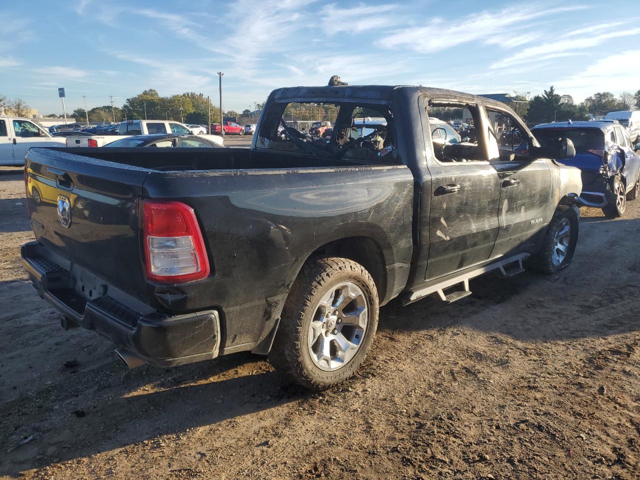2019 RAM 1500 - Image 3