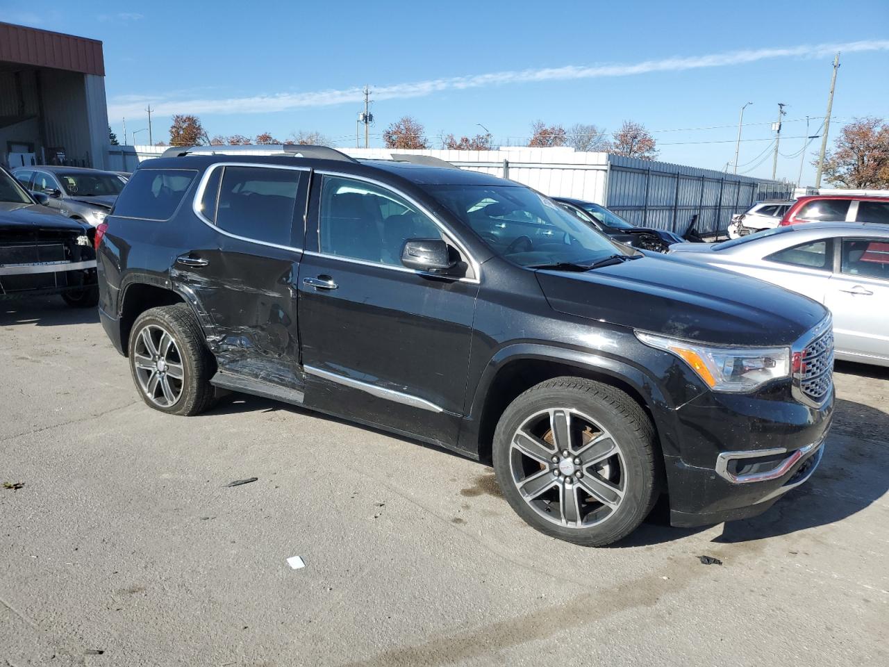 2019 GMC Acadia - Image 4