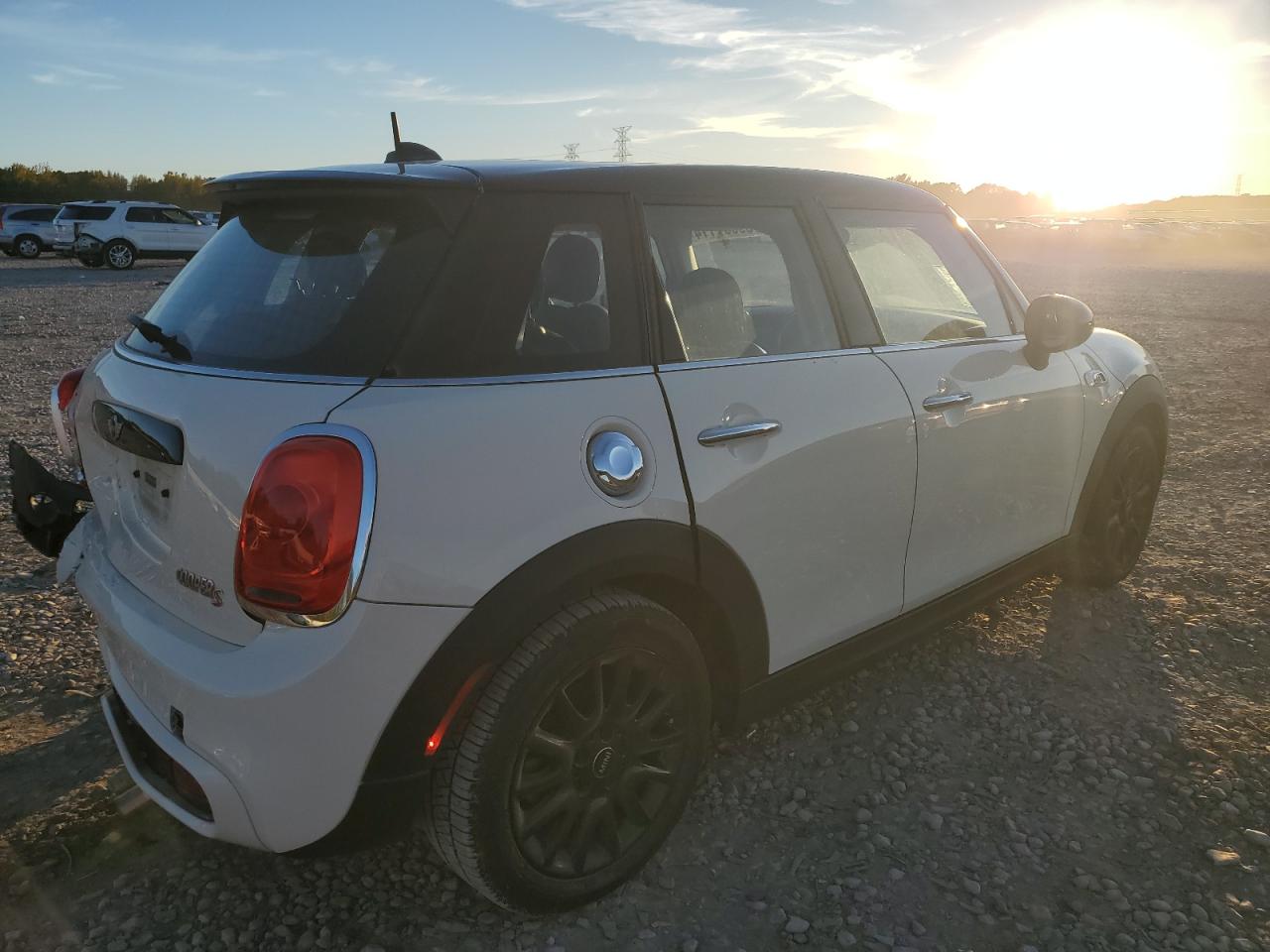 2017 MINI Cooper - Image 3