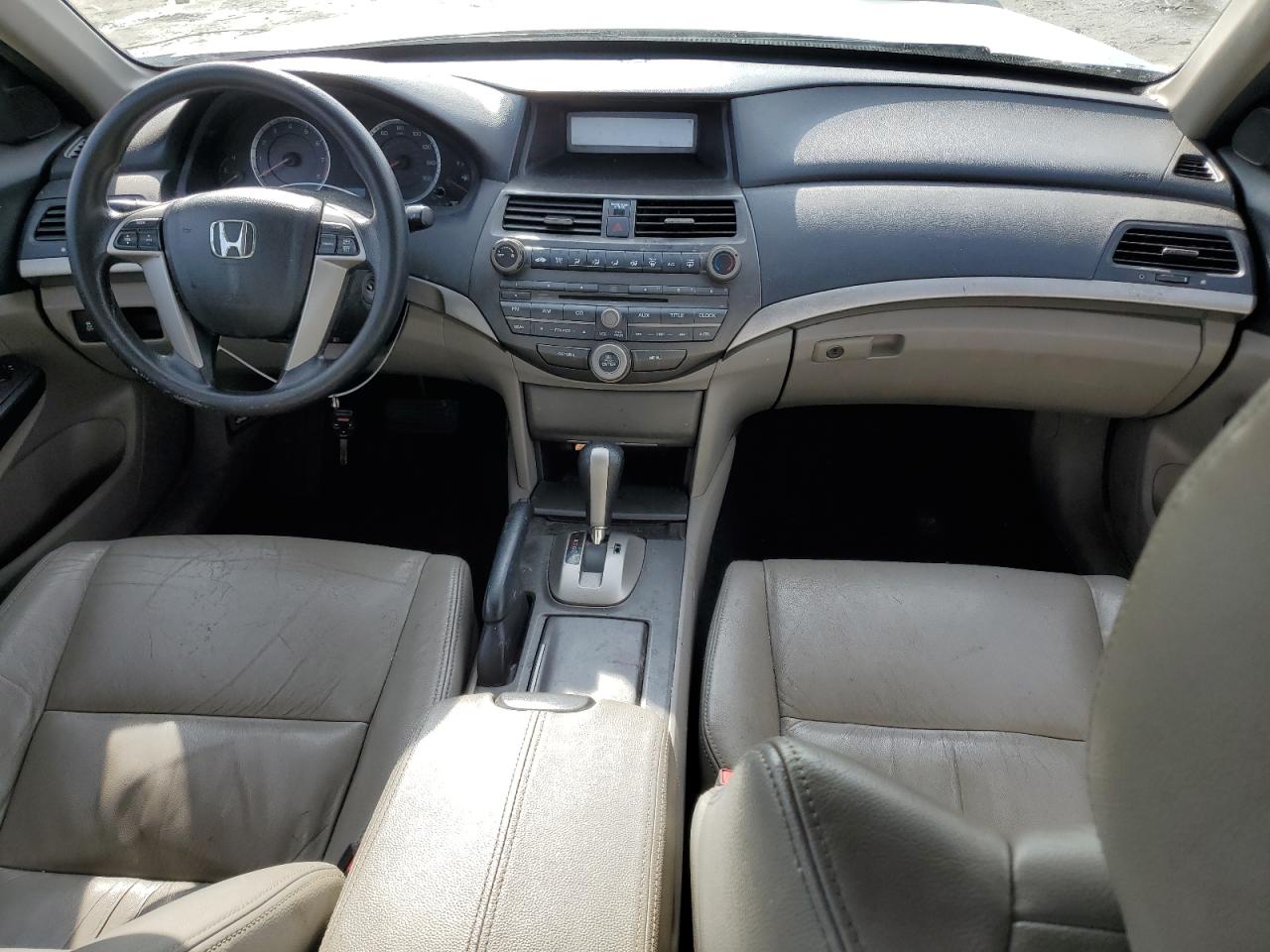 2012 Honda Accord - Image 8