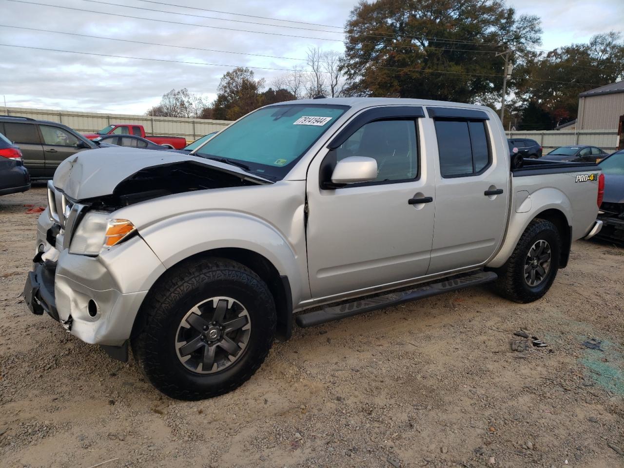 2019 Nissan Navara (Frontier) - Image 1