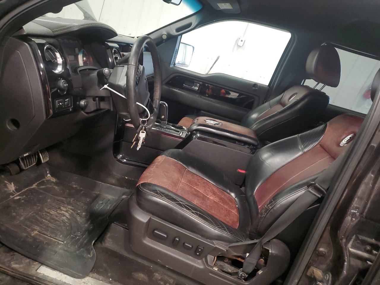 2010 Ford F-150 - Image 7