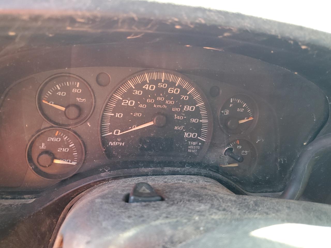 2006 Chevrolet Express - Image 9