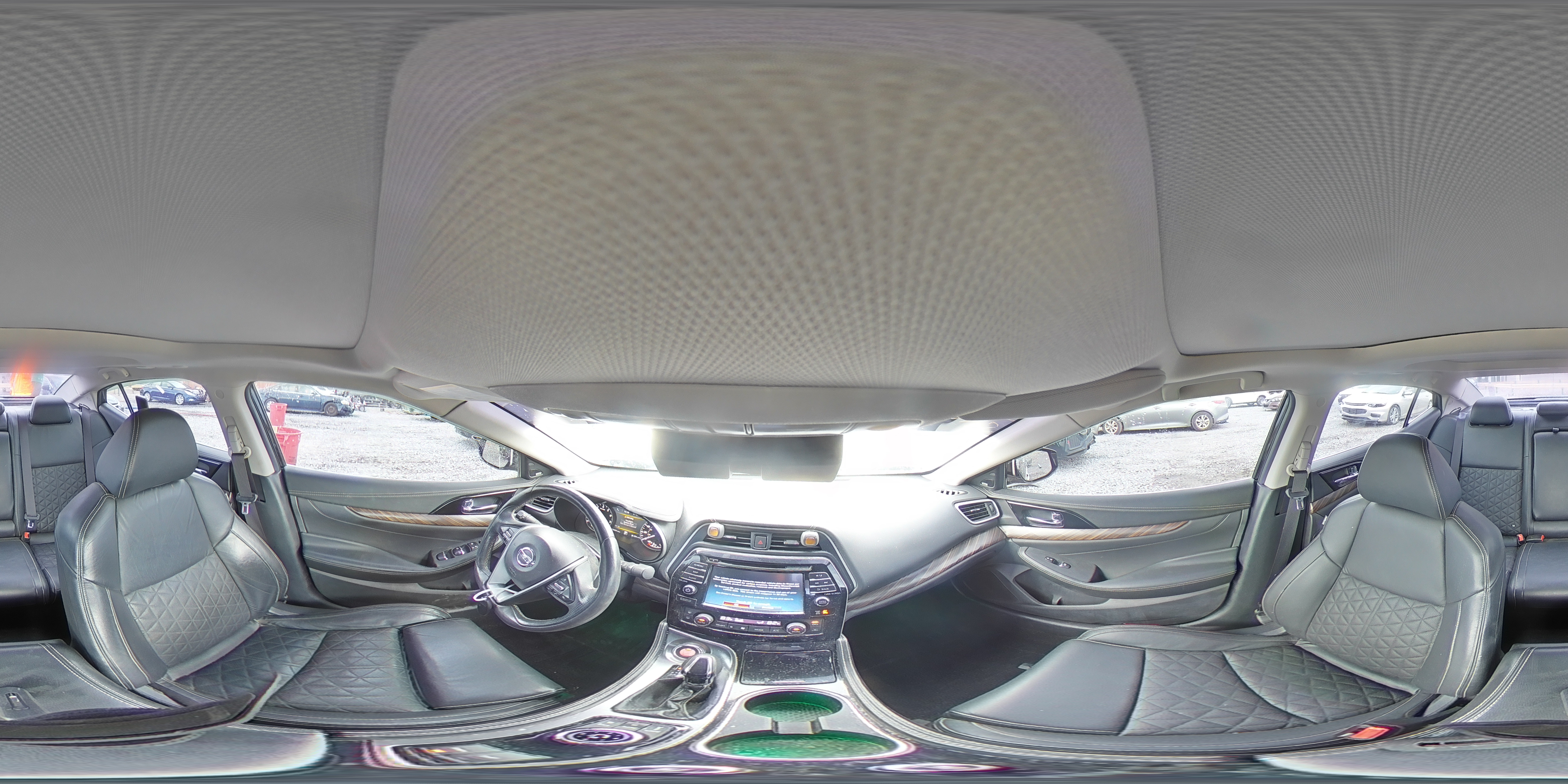 2017 Nissan Maxima - Image 15