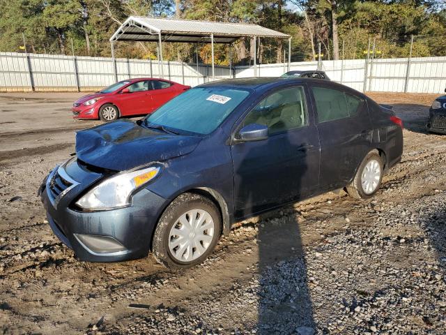  NISSAN VERSA 2017 Granatowy