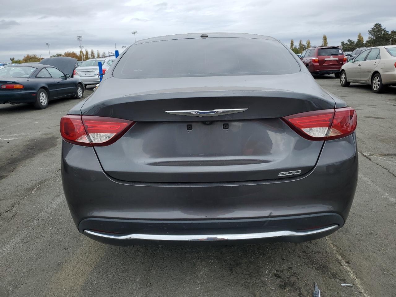 2015 Chrysler 200 Limited VIN: 1C3CCCAB9FN660317 Lot: 78910644