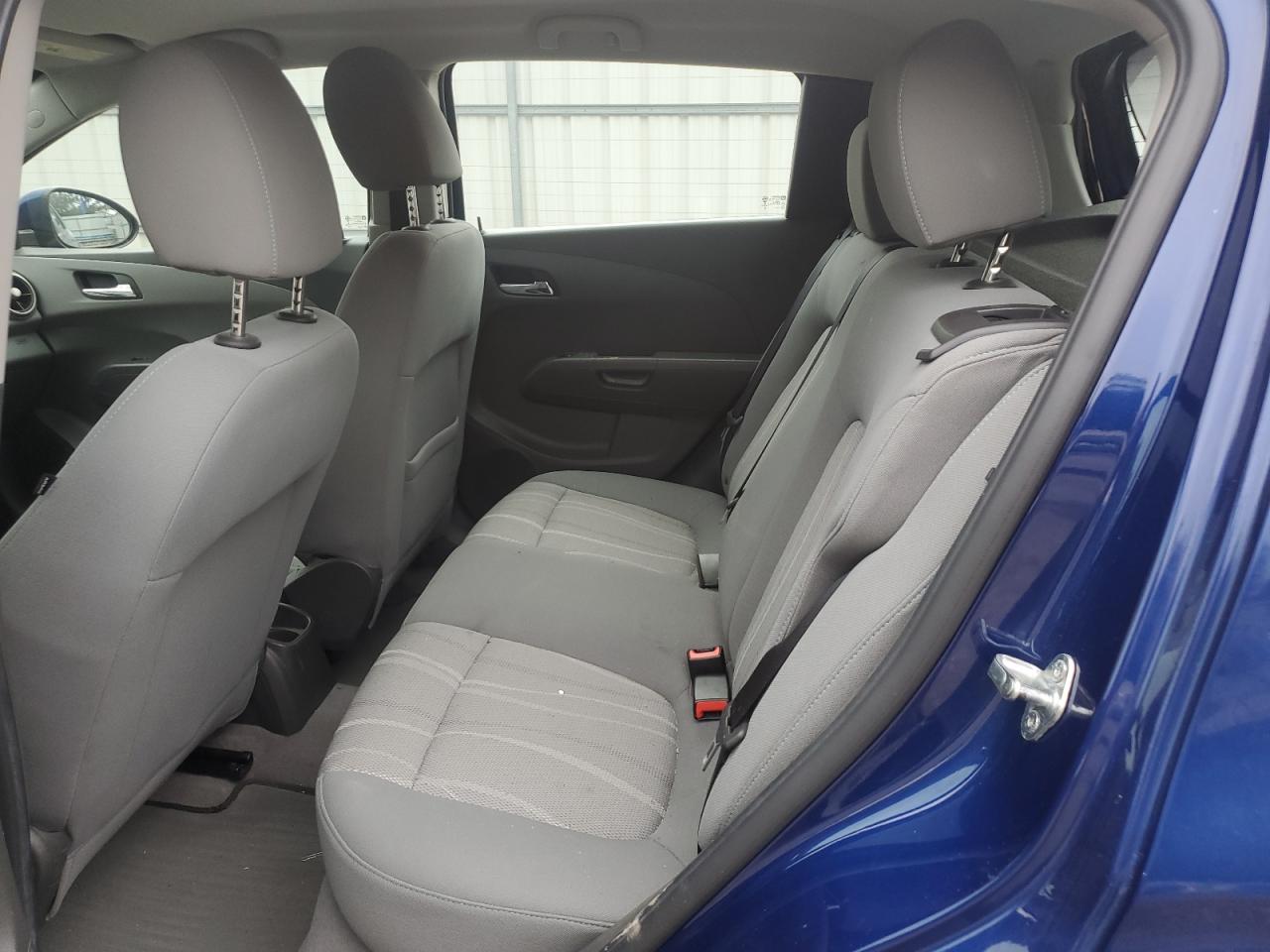 2013 Chevrolet Sonic - Image 11