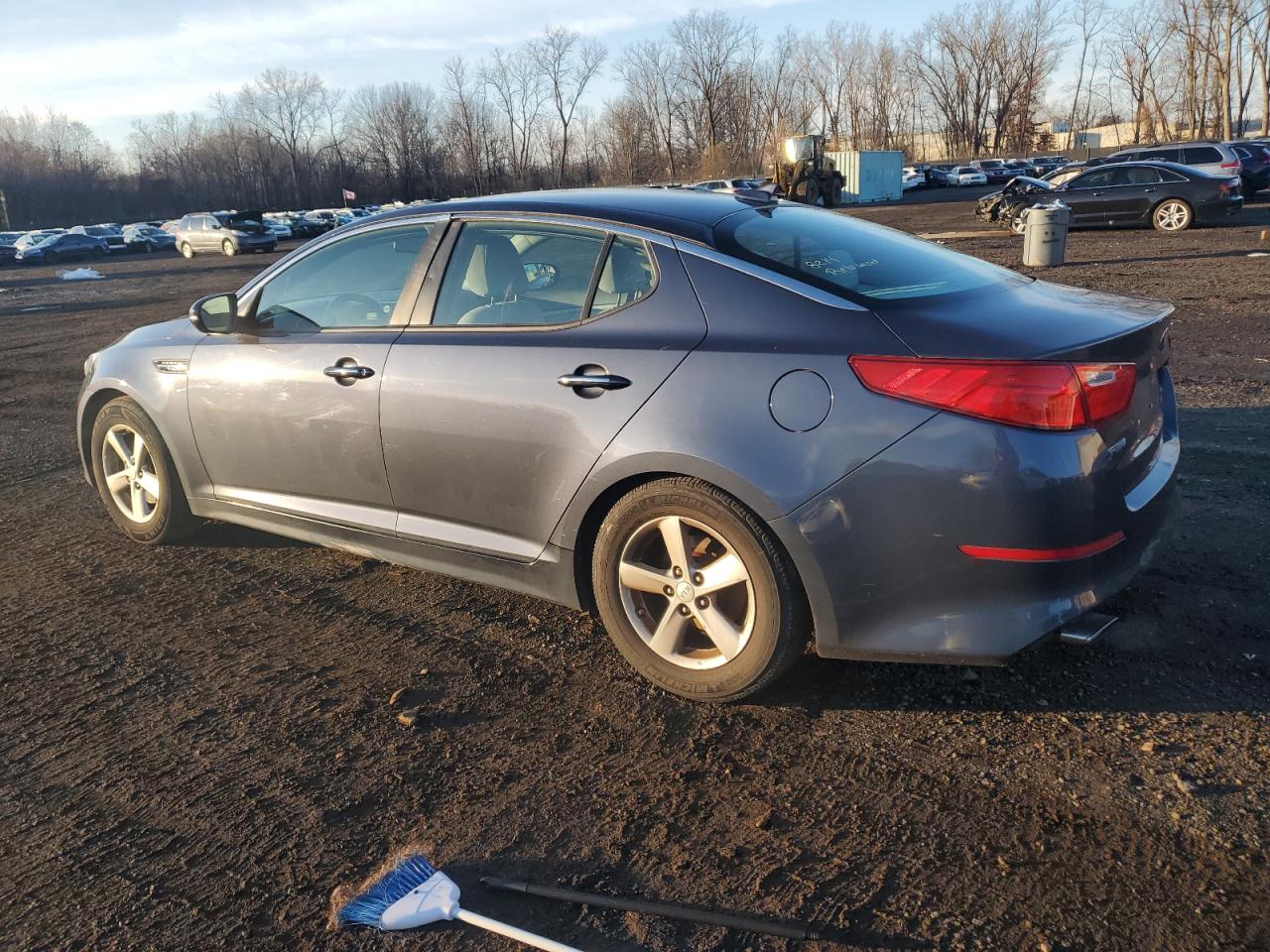 5XXGM4A72FG458524 2015 KIA OPTIMA - Image 2