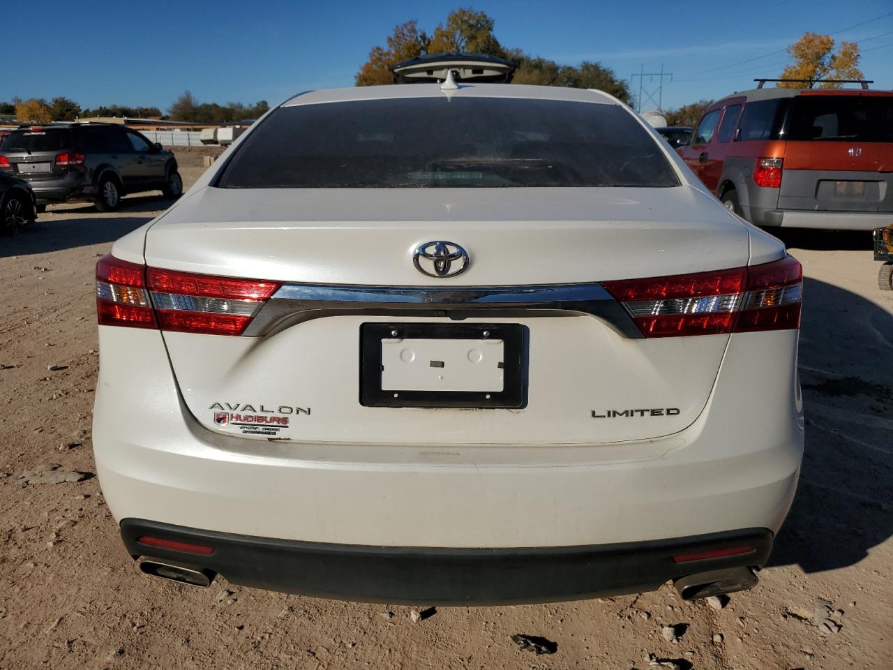 2014 Toyota Avalon - Image 6