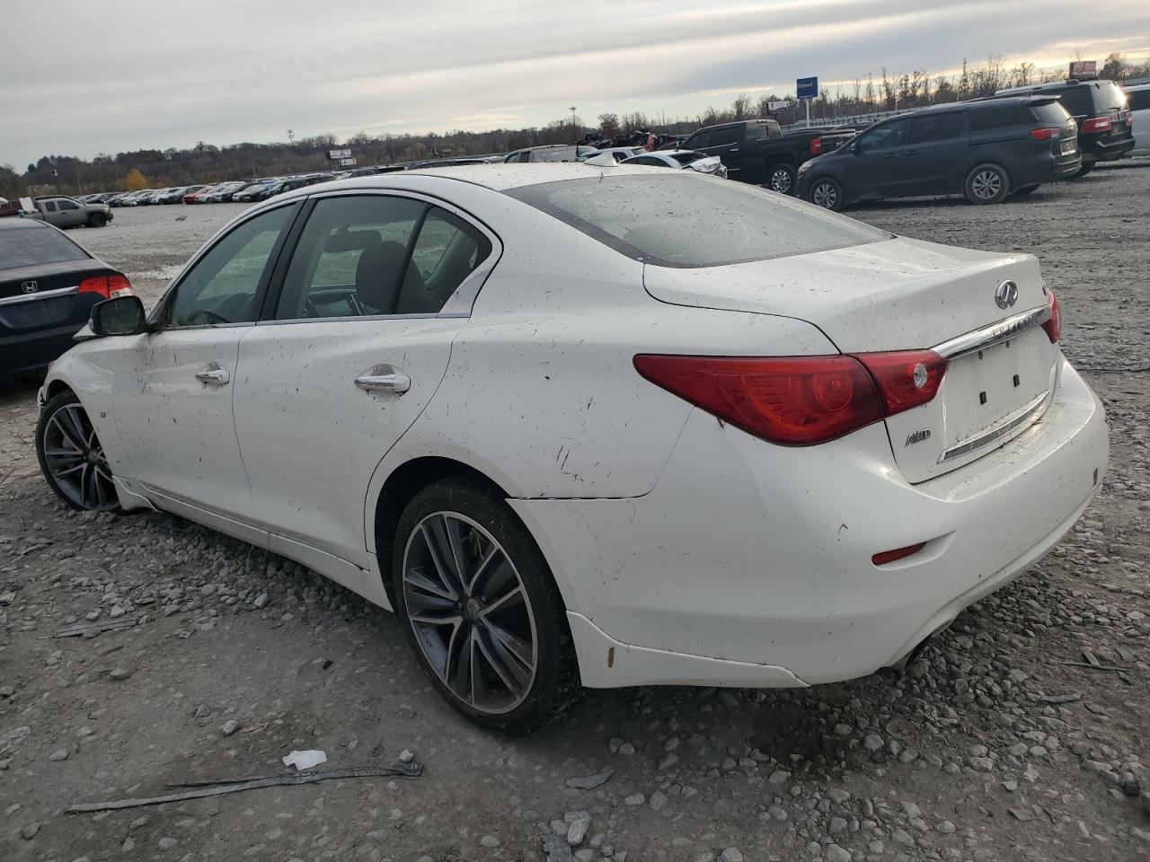2014 Infiniti Q50 - Image 2