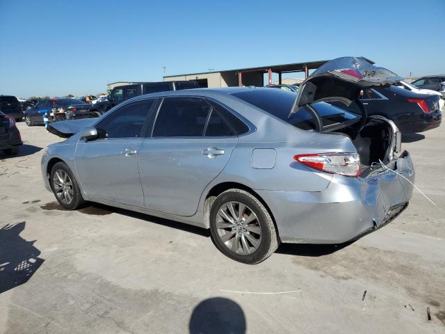  TOYOTA CAMRY 2015 Srebrny