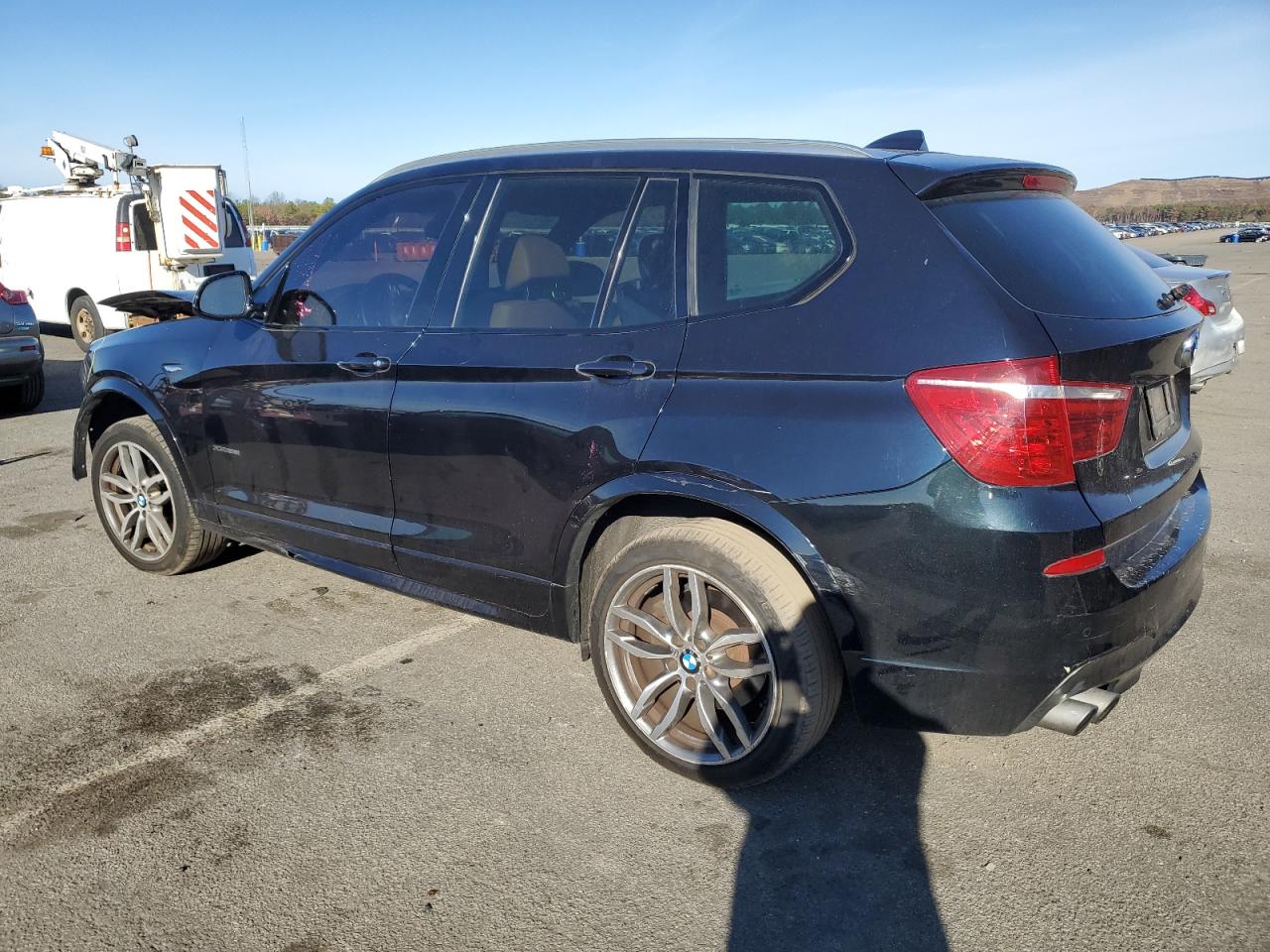 VIN 5UXWX9C52H0D97743 2017 BMW X3 no.2