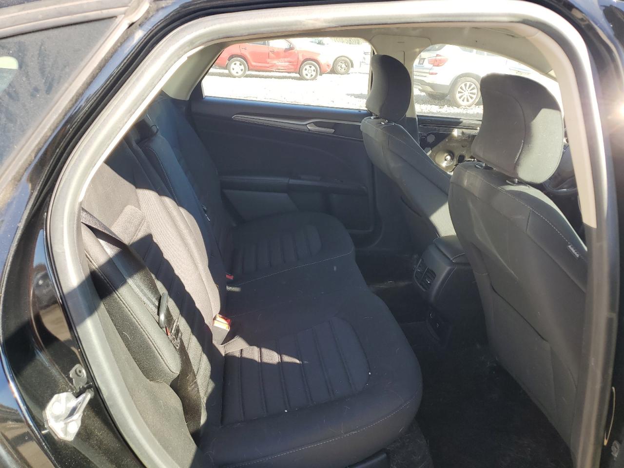 2018 Ford Fusion - Image 10
