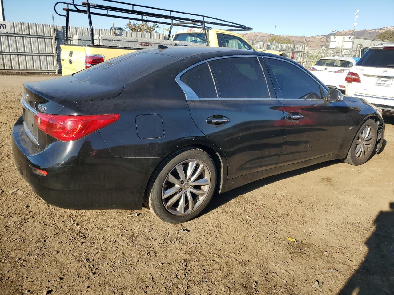 VIN JN1BV7AP0FM342986 2015 INFINITI Q50 no.3