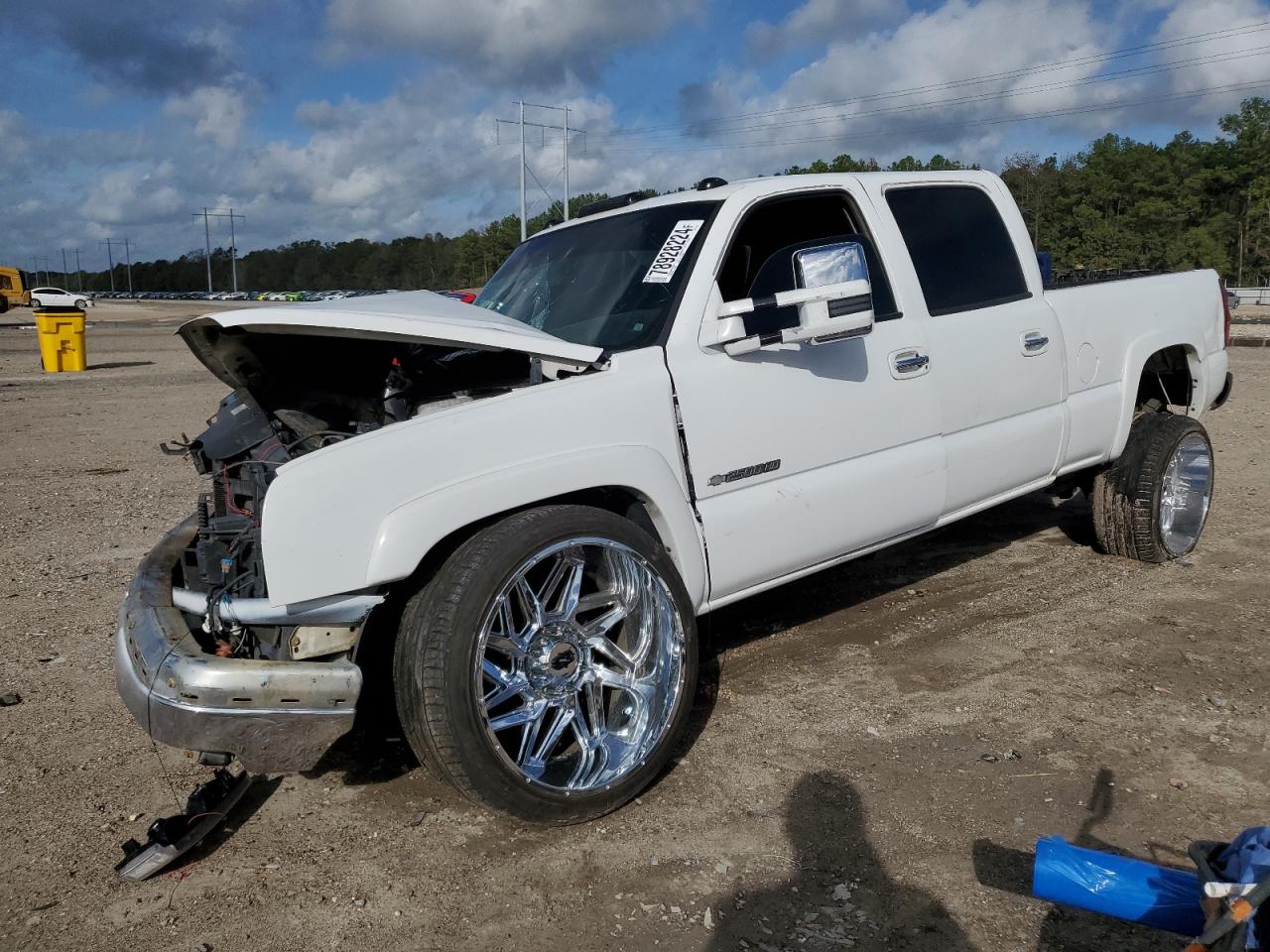 2004 Chevrolet Silverado C2500 Heavy Duty VIN: 1GCHC23UX4F248554 Lot: 78928224