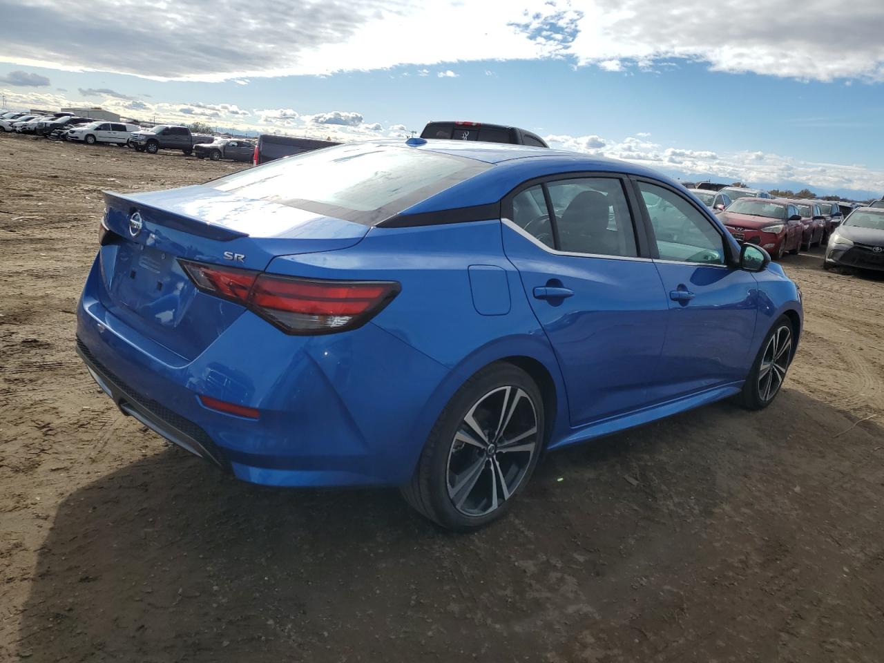 2022 Nissan Sentra - Image 3