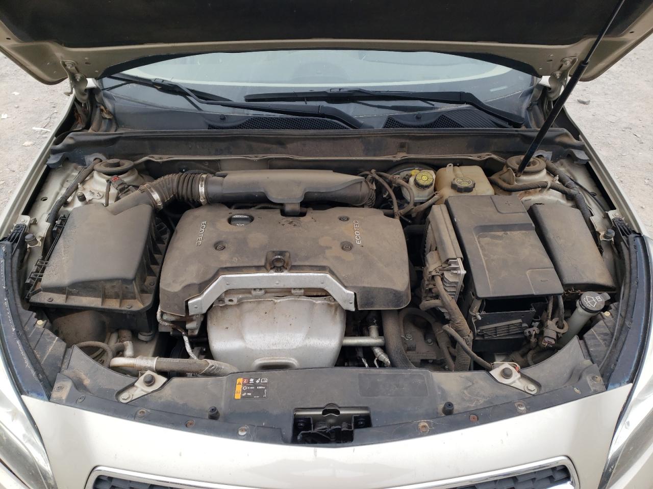 2013 Chevrolet Malibu - Image 11