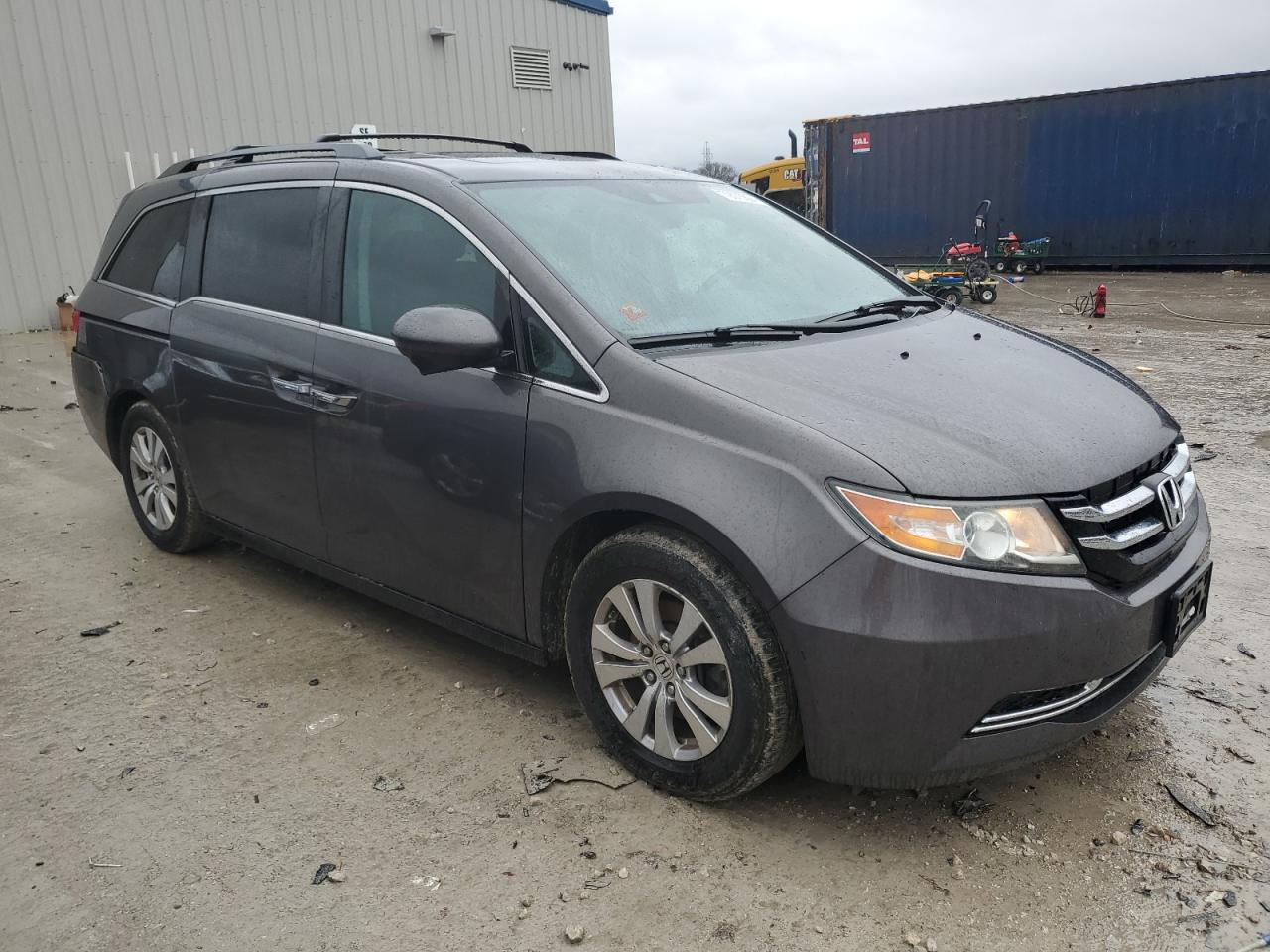 2016 Honda Odyssey - Image 4