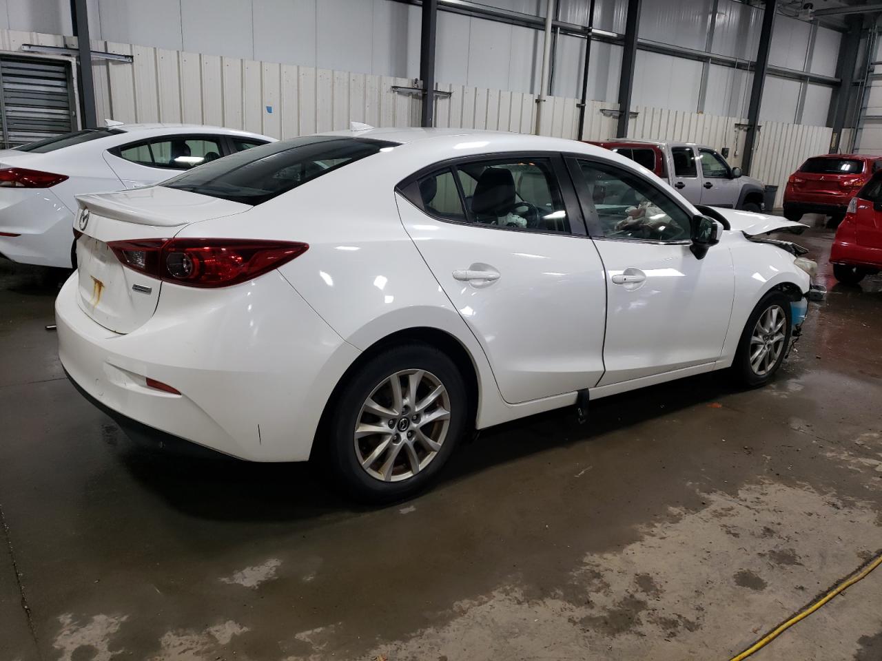 2014 Mazda 3 - Image 3