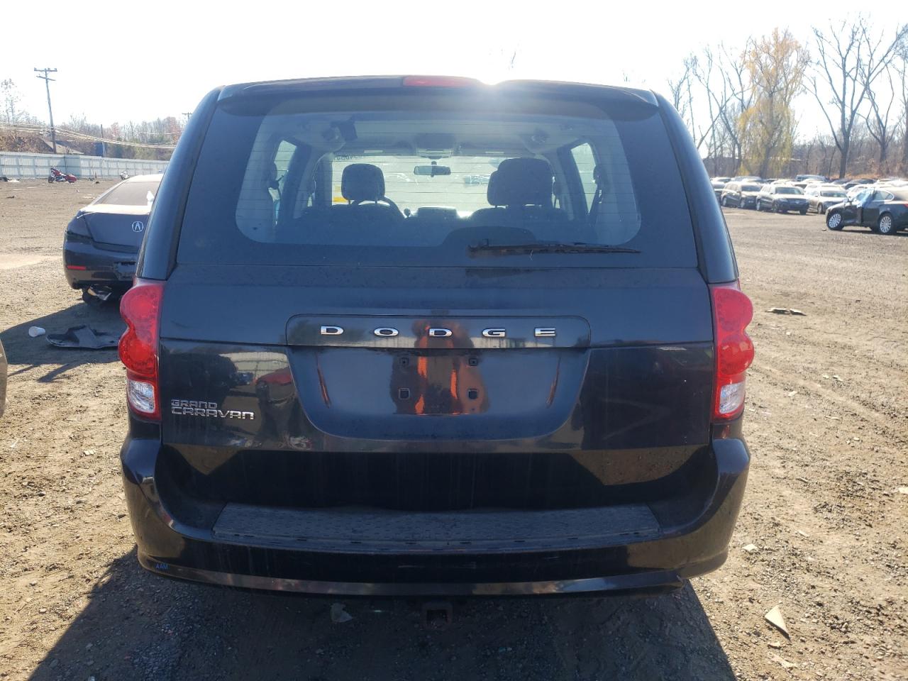 2016 Dodge Caravan - Image 6
