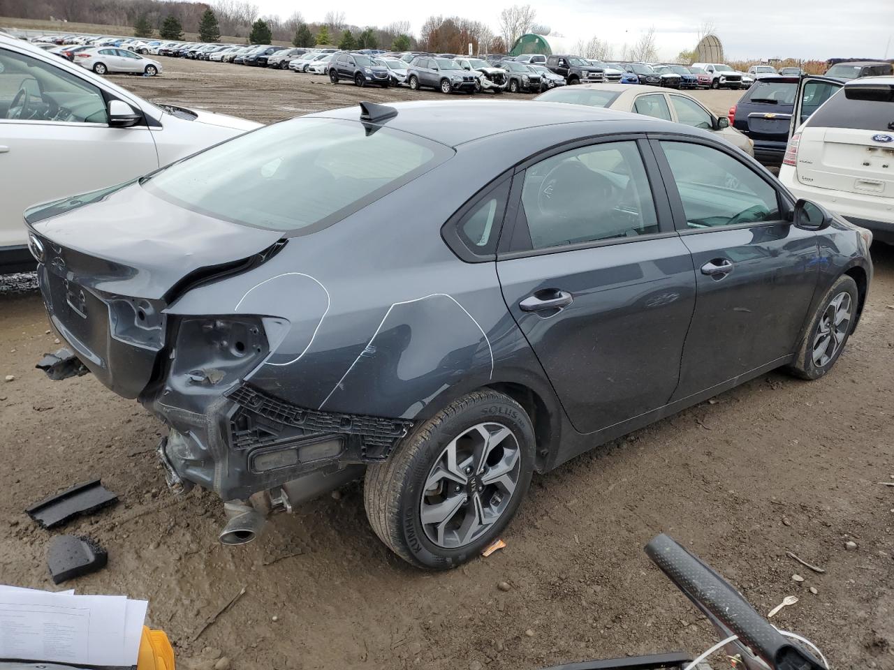 2019 Kia Forte - Image 3