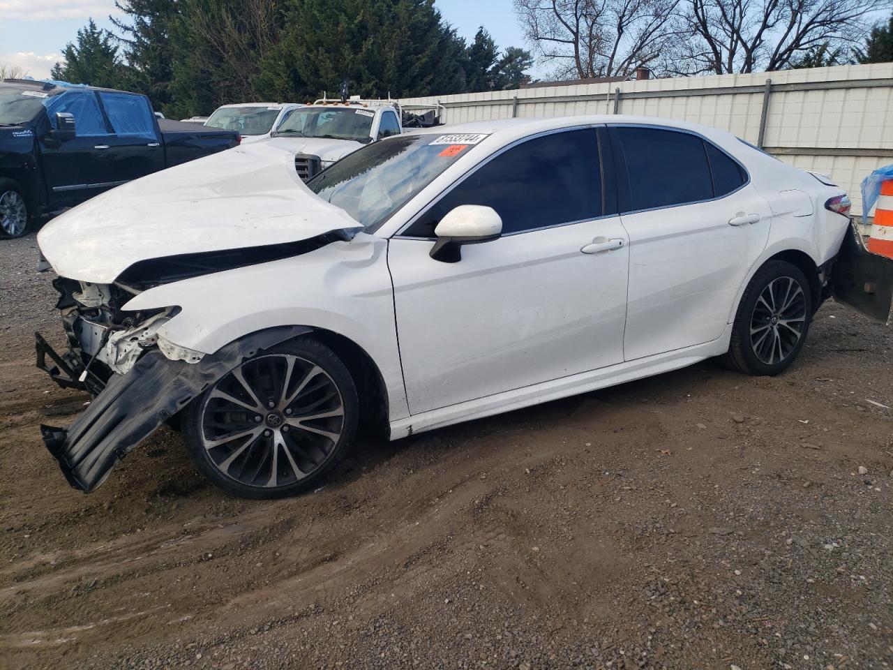 2018 Toyota Camry - Image 1