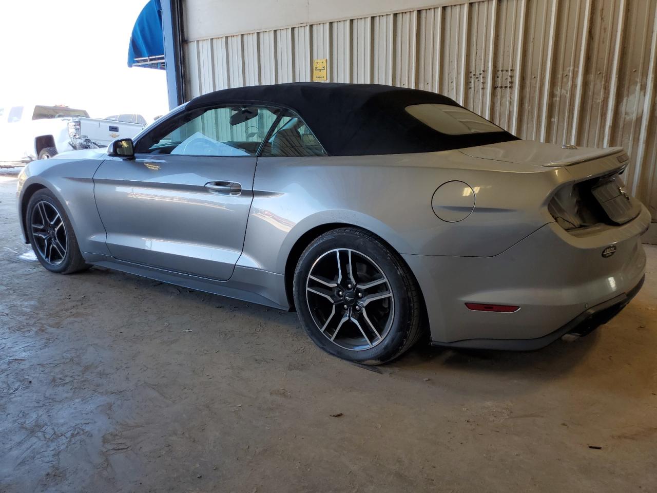 2020 Ford Mustang - Image 2