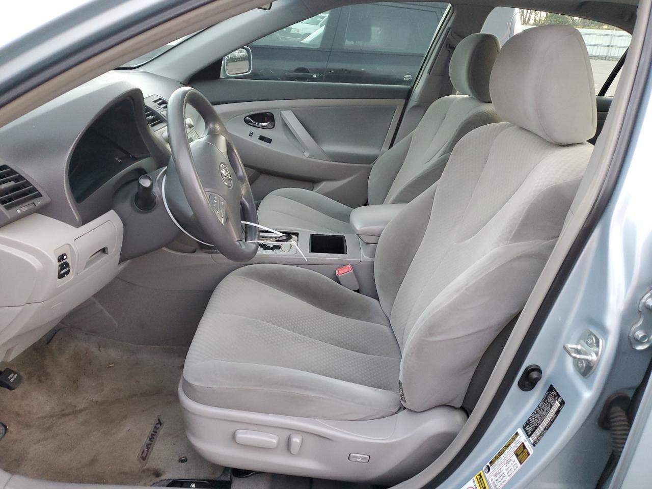 2009 Toyota Camry - Image 7