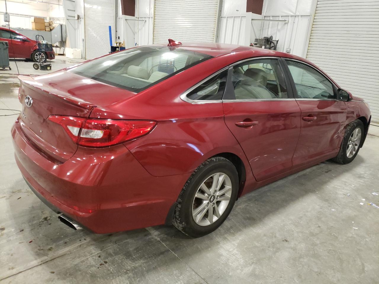 2016 Hyundai Sonata - Image 3