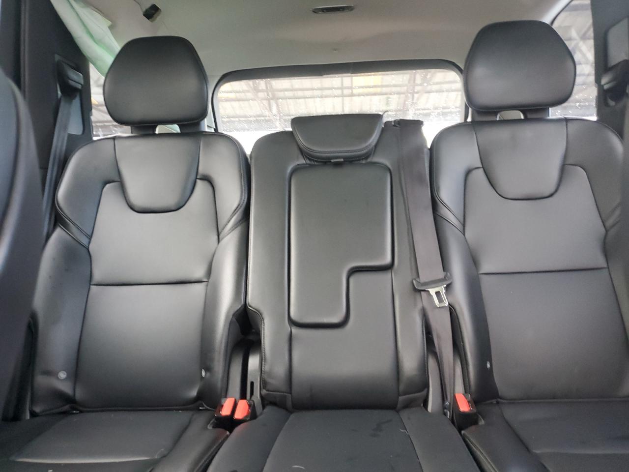 2019 Volvo XC90 - Image 10