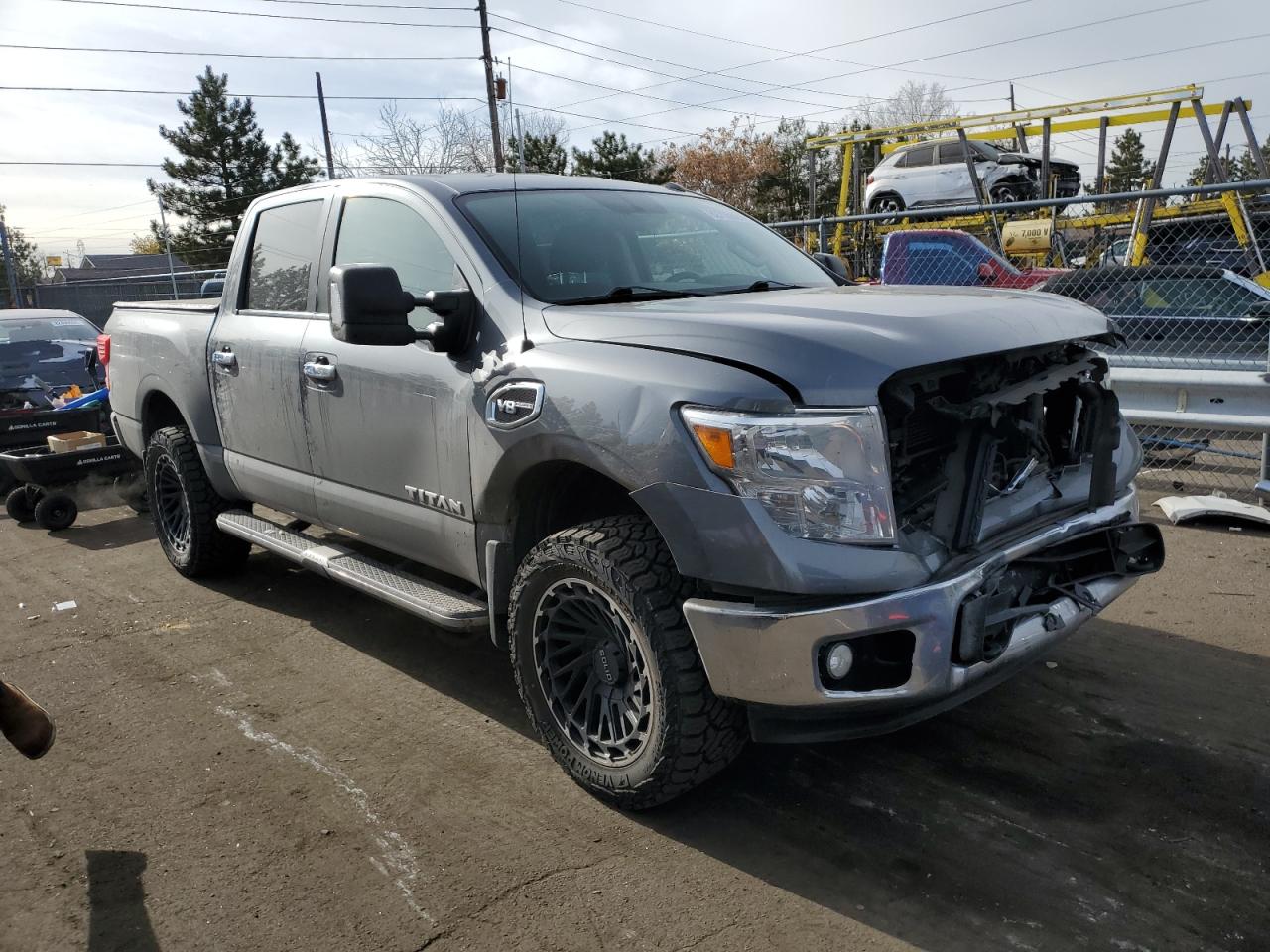 VIN 1N6AA1EJ9HN518161 2017 NISSAN TITAN no.4