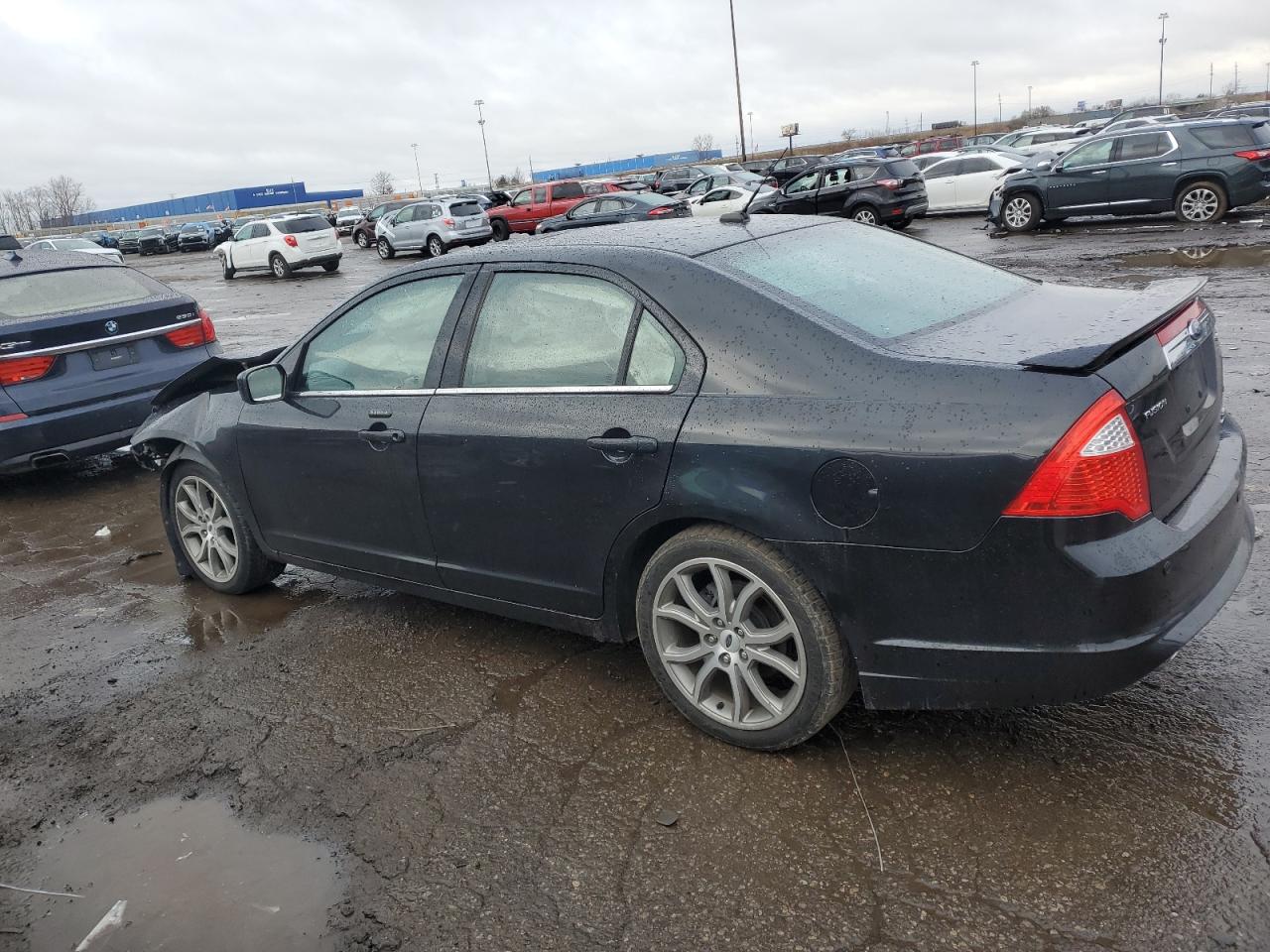 2010 Ford Fusion - Image 2