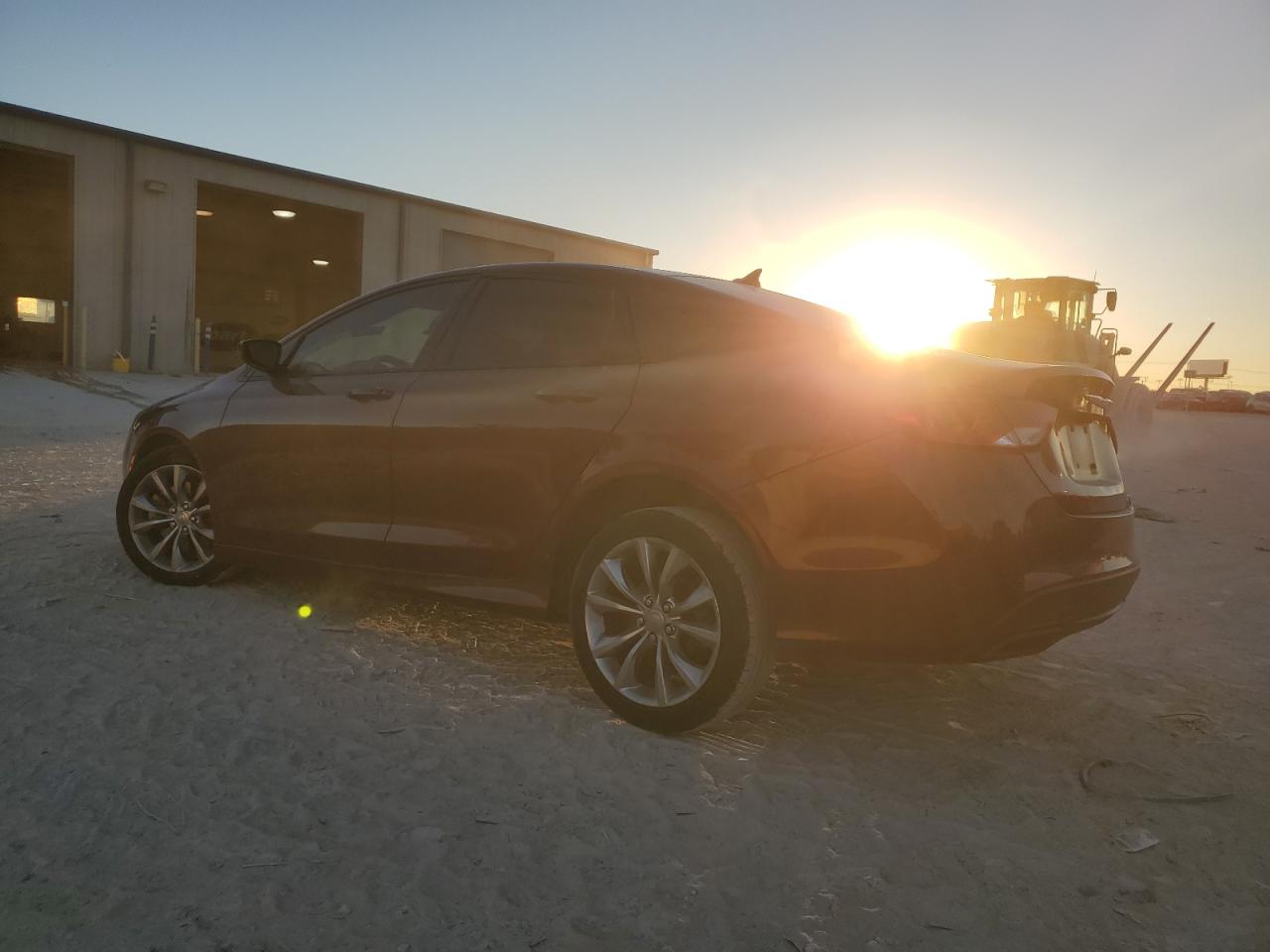 2015 Chrysler 200 - Image 2