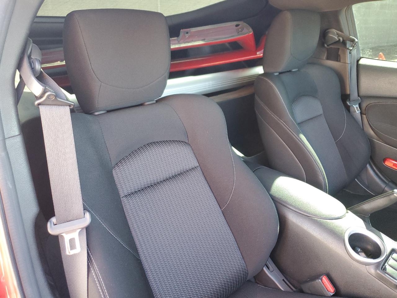 2011 Nissan 370Z - Image 10