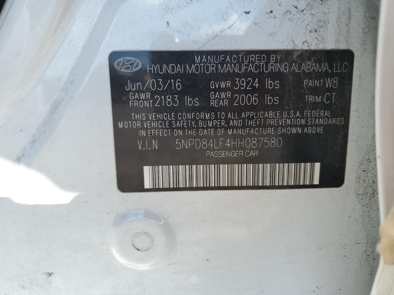 2017 Hyundai Elantra - Image 15