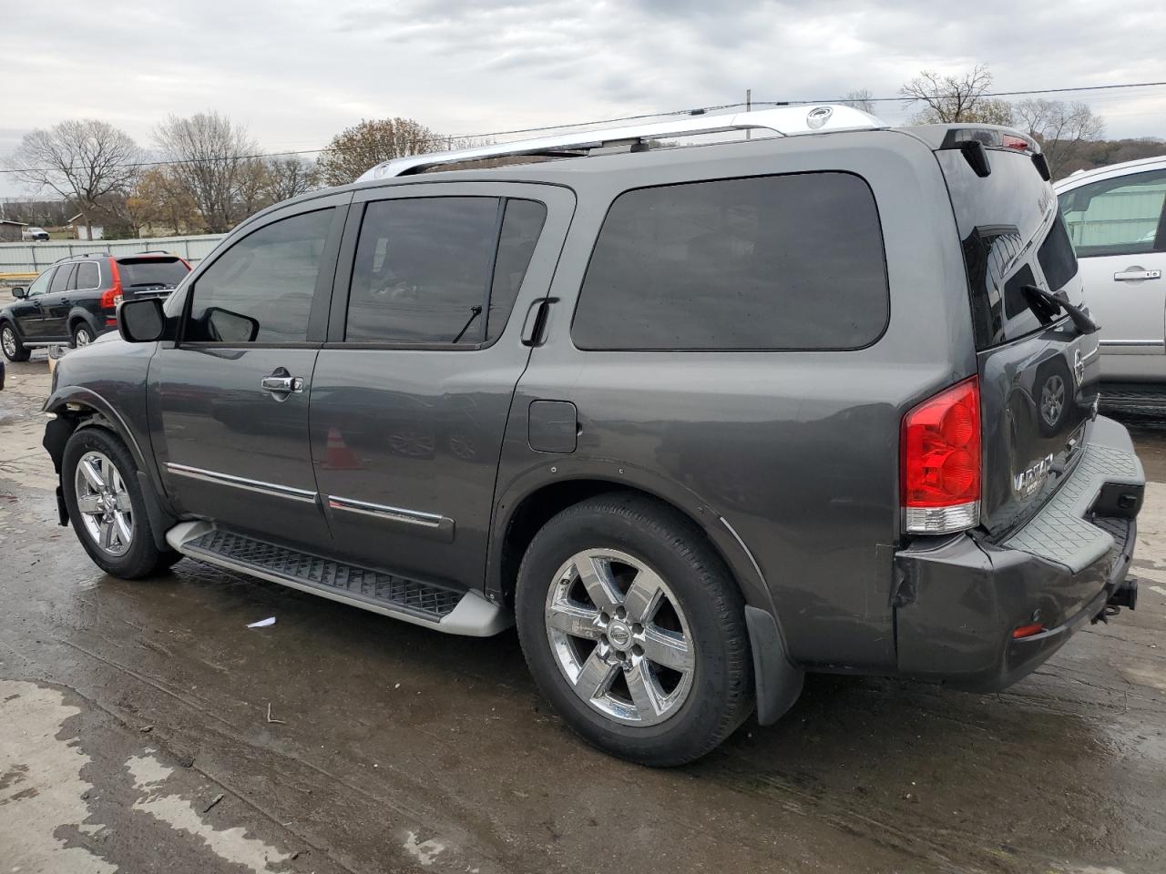 2010 Nissan Armada - Image 2