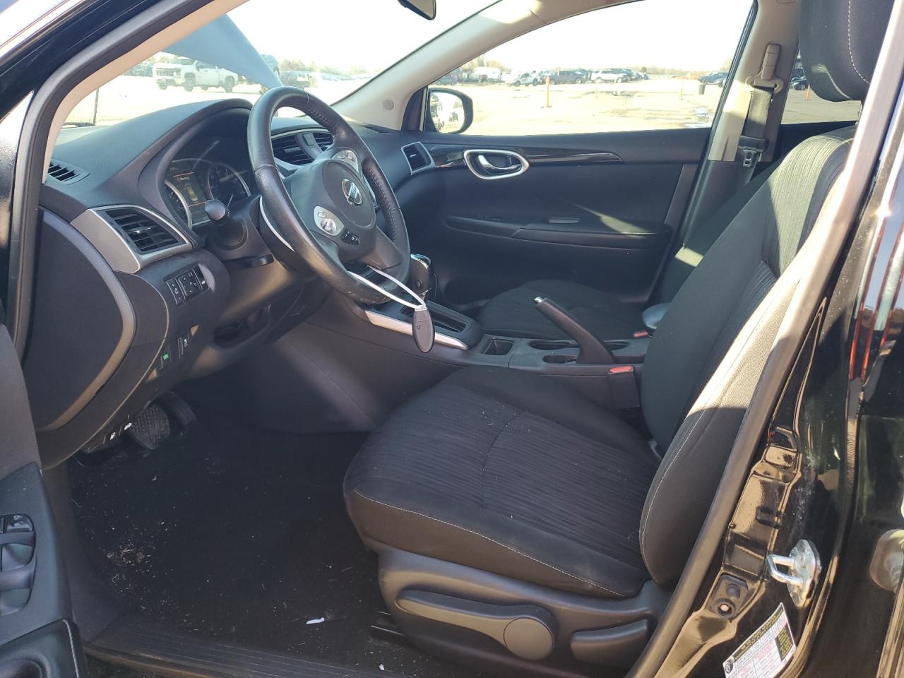 2019 Nissan Sentra - Image 7