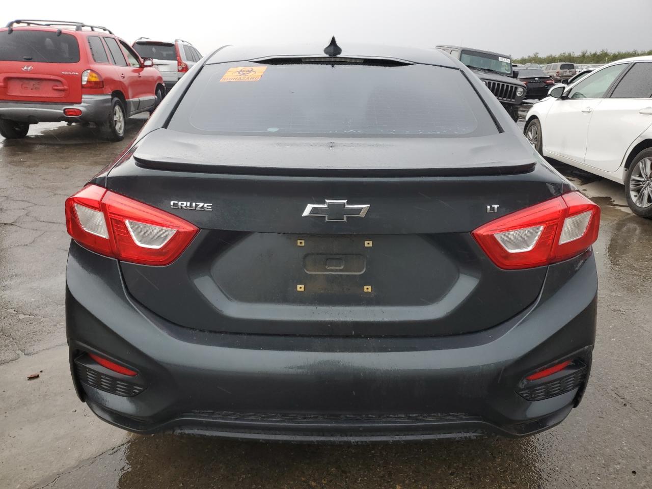 2017 Chevrolet Cruze - Image 6