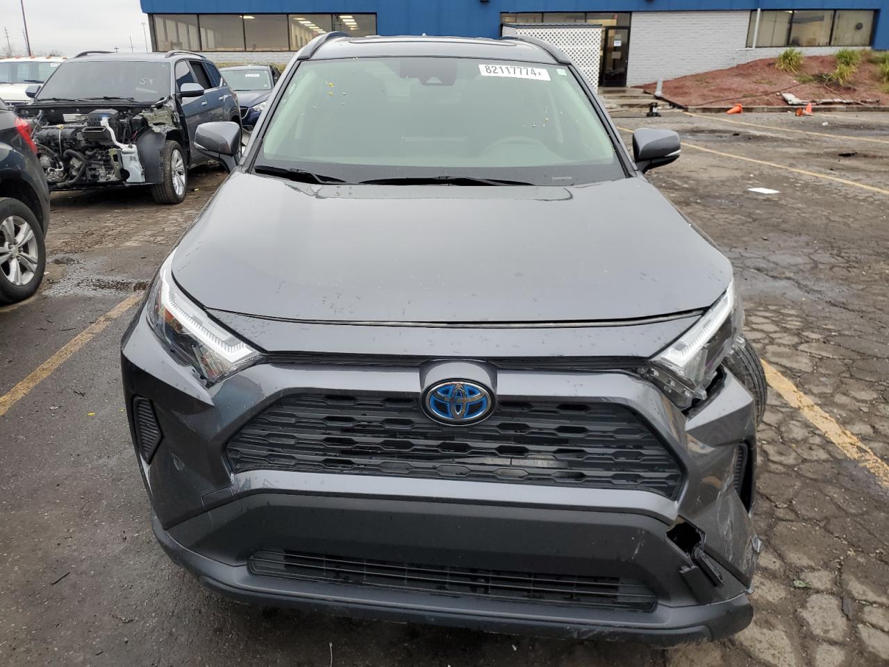 2022 Toyota RAV 4 - Image 5