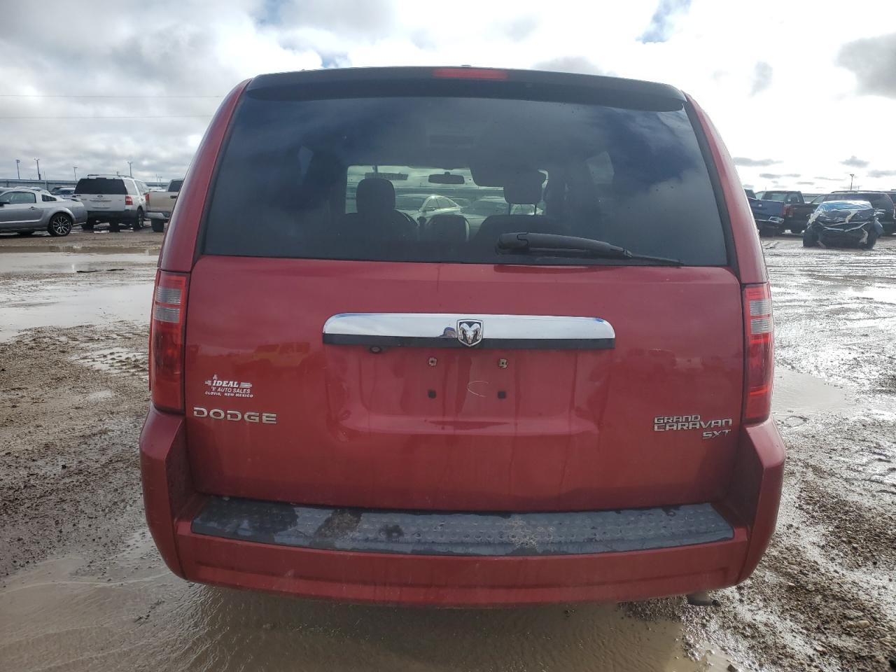 2009 Dodge Caravan - Image 6