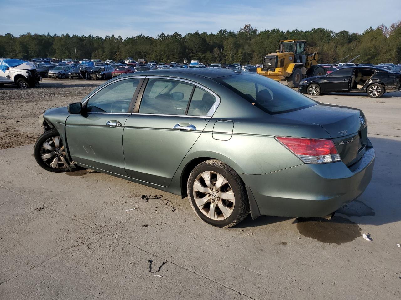 2010 Honda Accord - Image 2