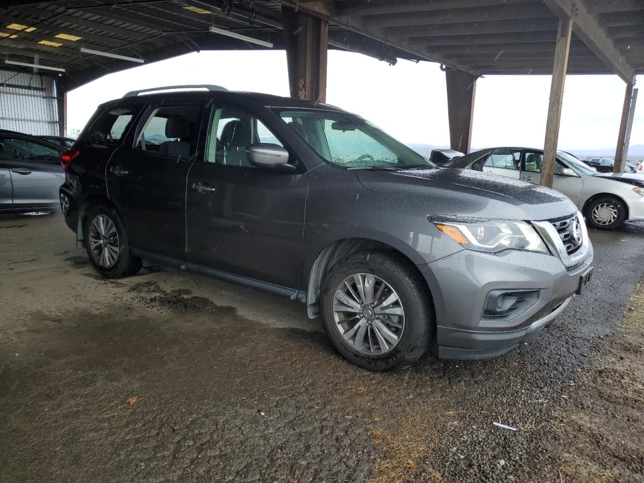 VIN 5N1DR2MN1KC635749 2019 NISSAN PATHFINDER no.4