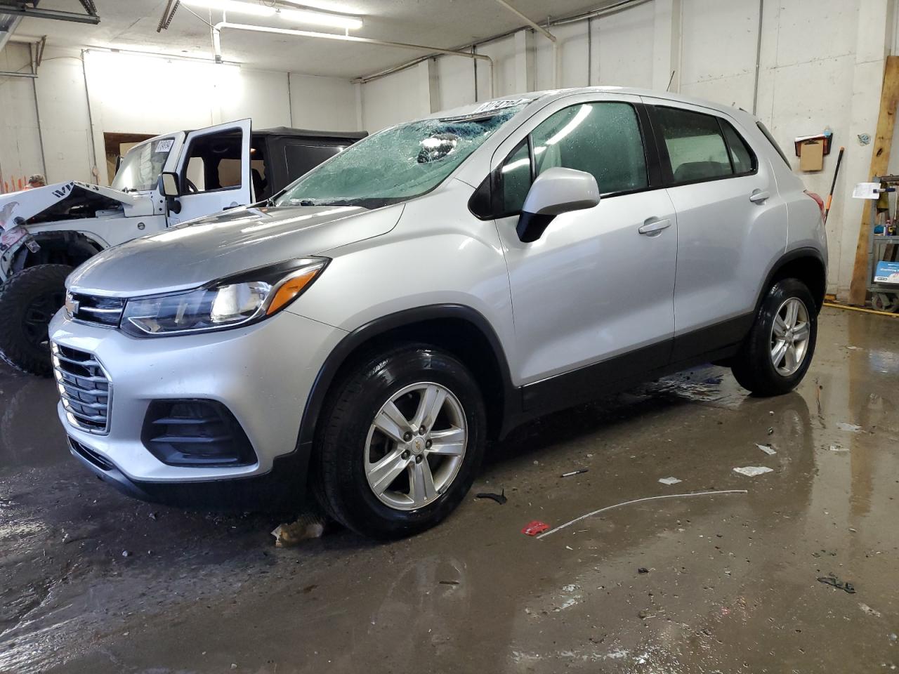 2017 Chevrolet Trax - Image 1