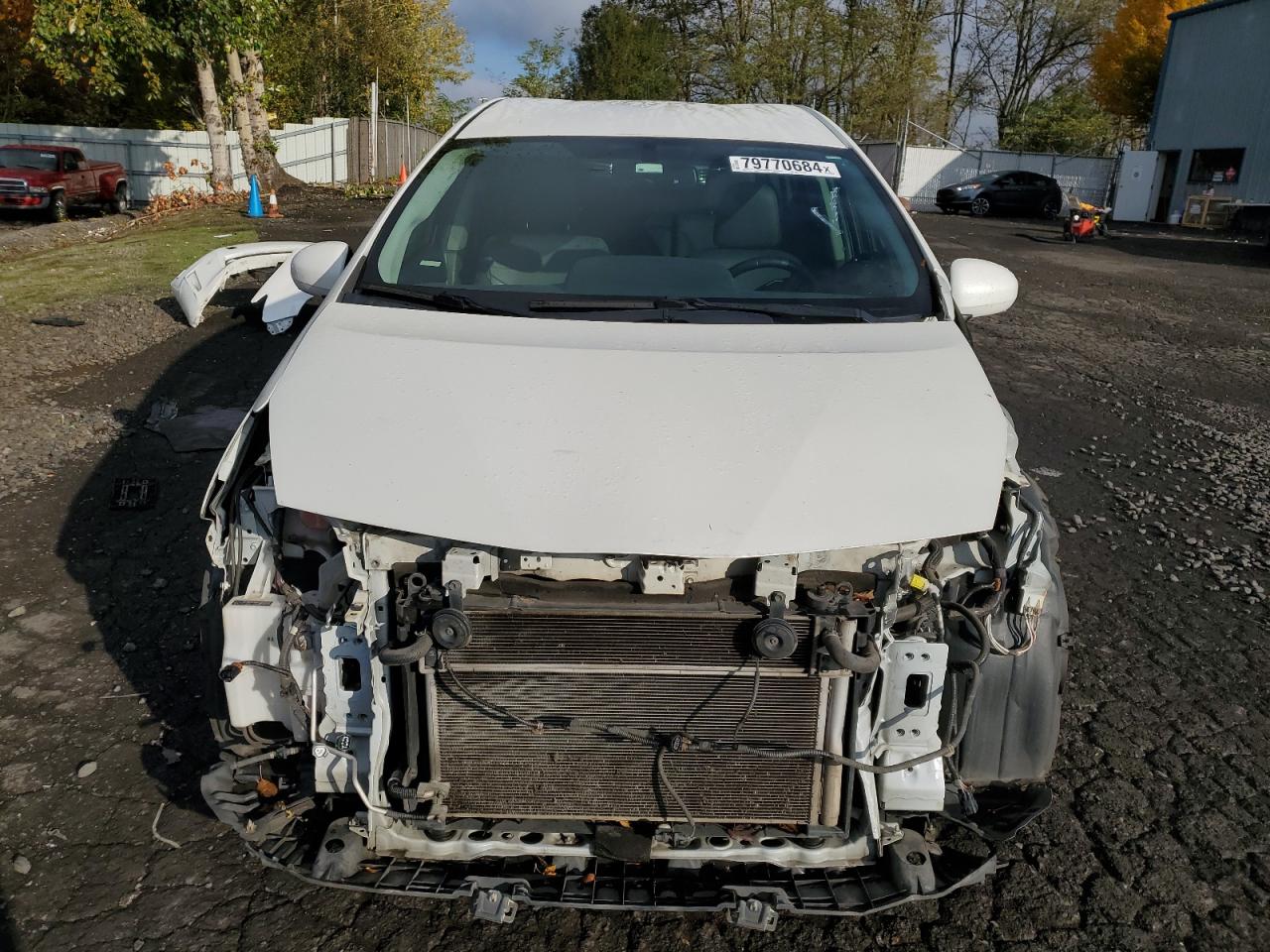 2014 Toyota Prius - Image 5