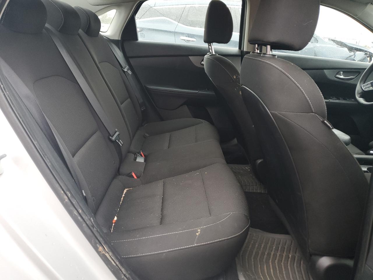 2021 Kia Forte - Image 10