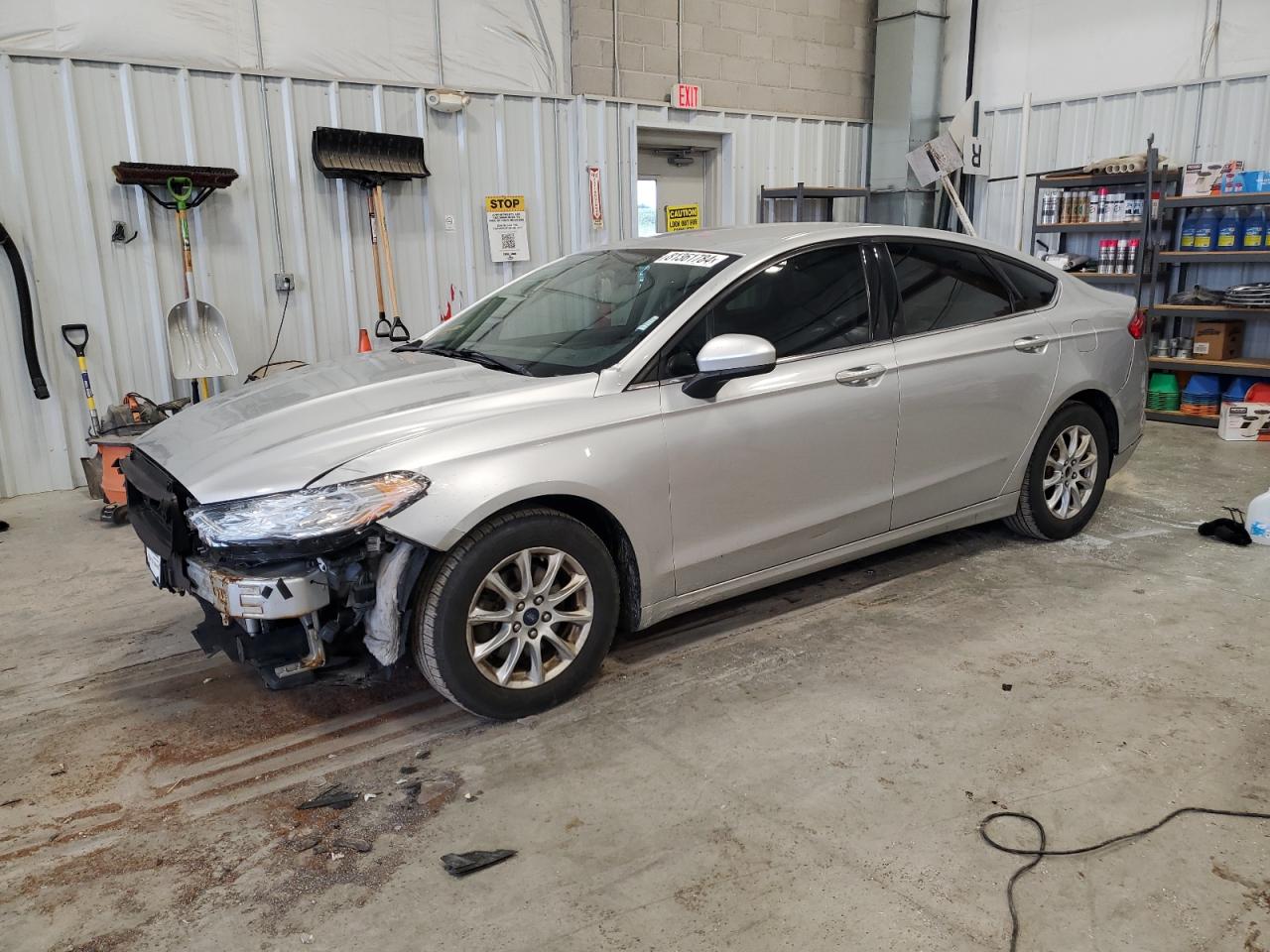 VIN 3FA6P0G73HR312484 2017 FORD FUSION no.1