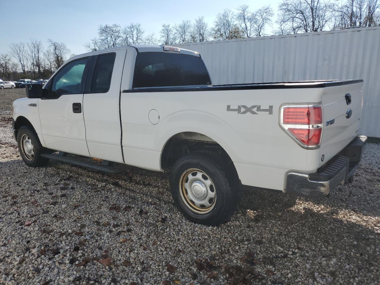 2013 Ford F-150 - Image 2